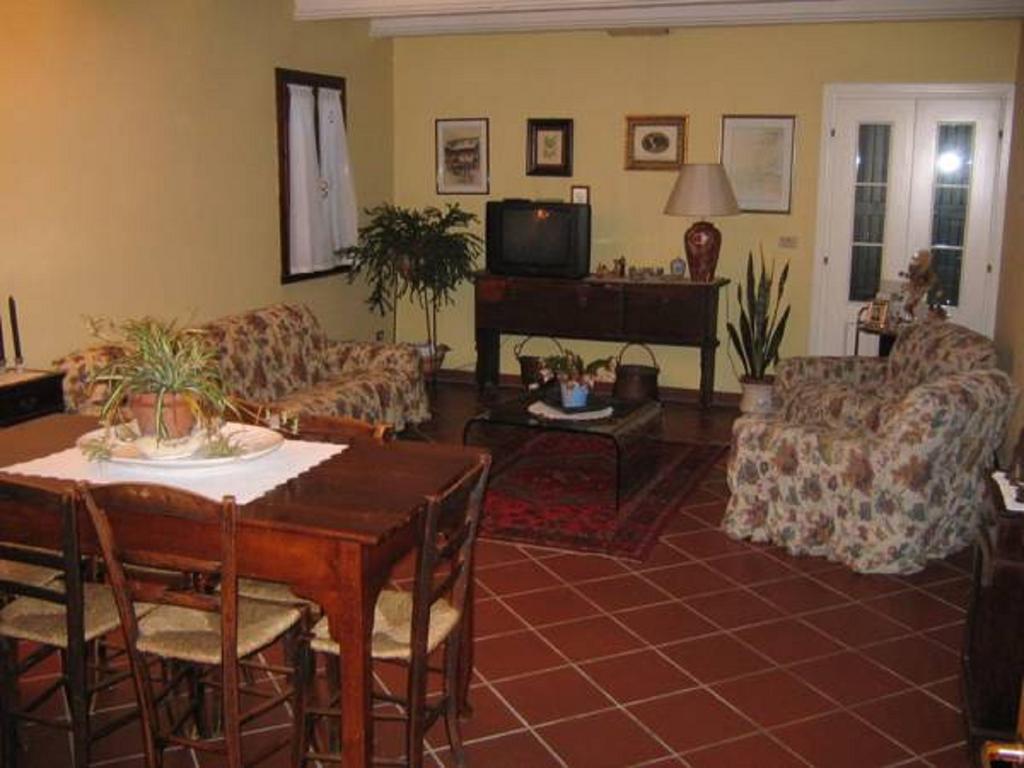 Bed & Breakfast Casarosa *